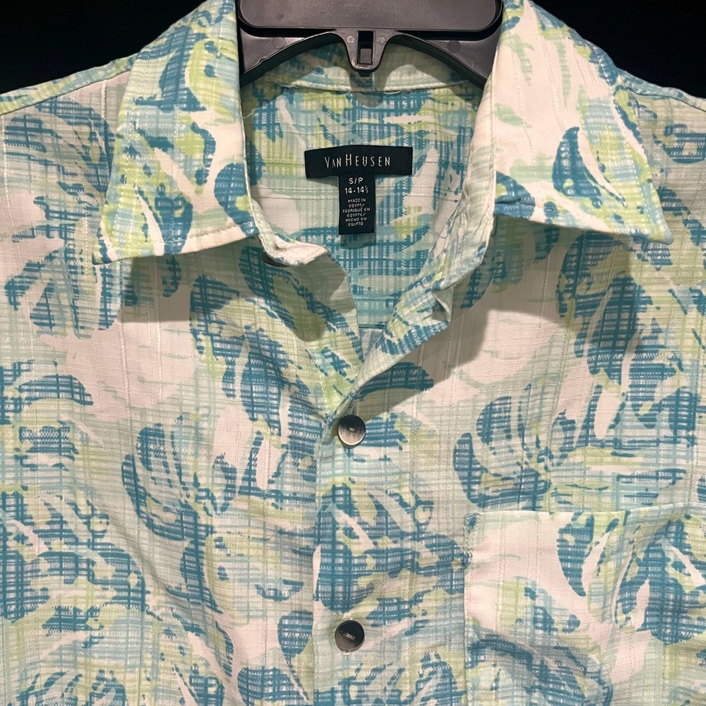 Van Heusen men’s Small tropical green blue white button up shirt sleeve shirt